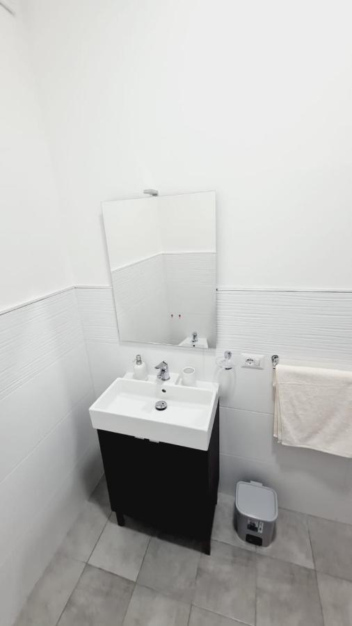 Trastevere Rome'S Heart Charming & Cozy Appartment 3 ภายนอก รูปภาพ